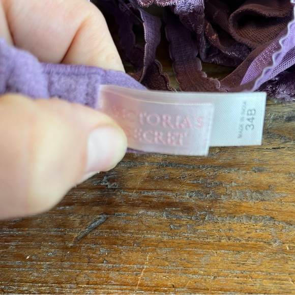 Bra - Picture 2 of 3